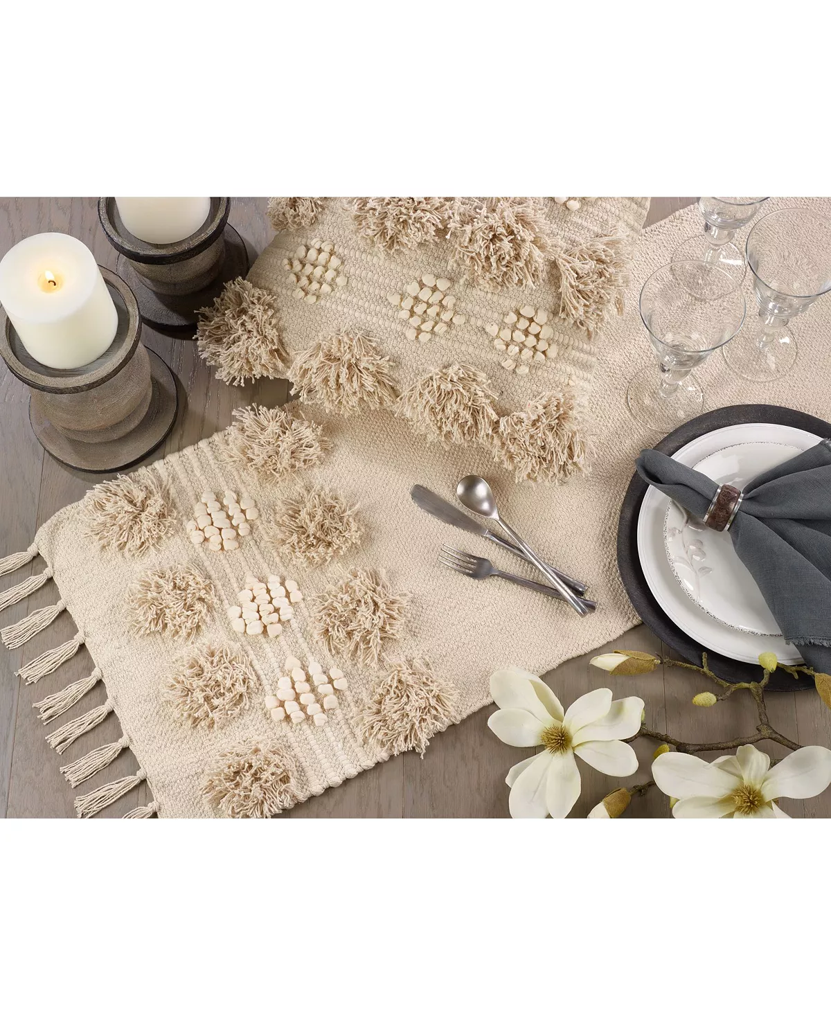 Saro Lifestyle Cotton Runner With Pom Pom Moroccan Design - Image 4