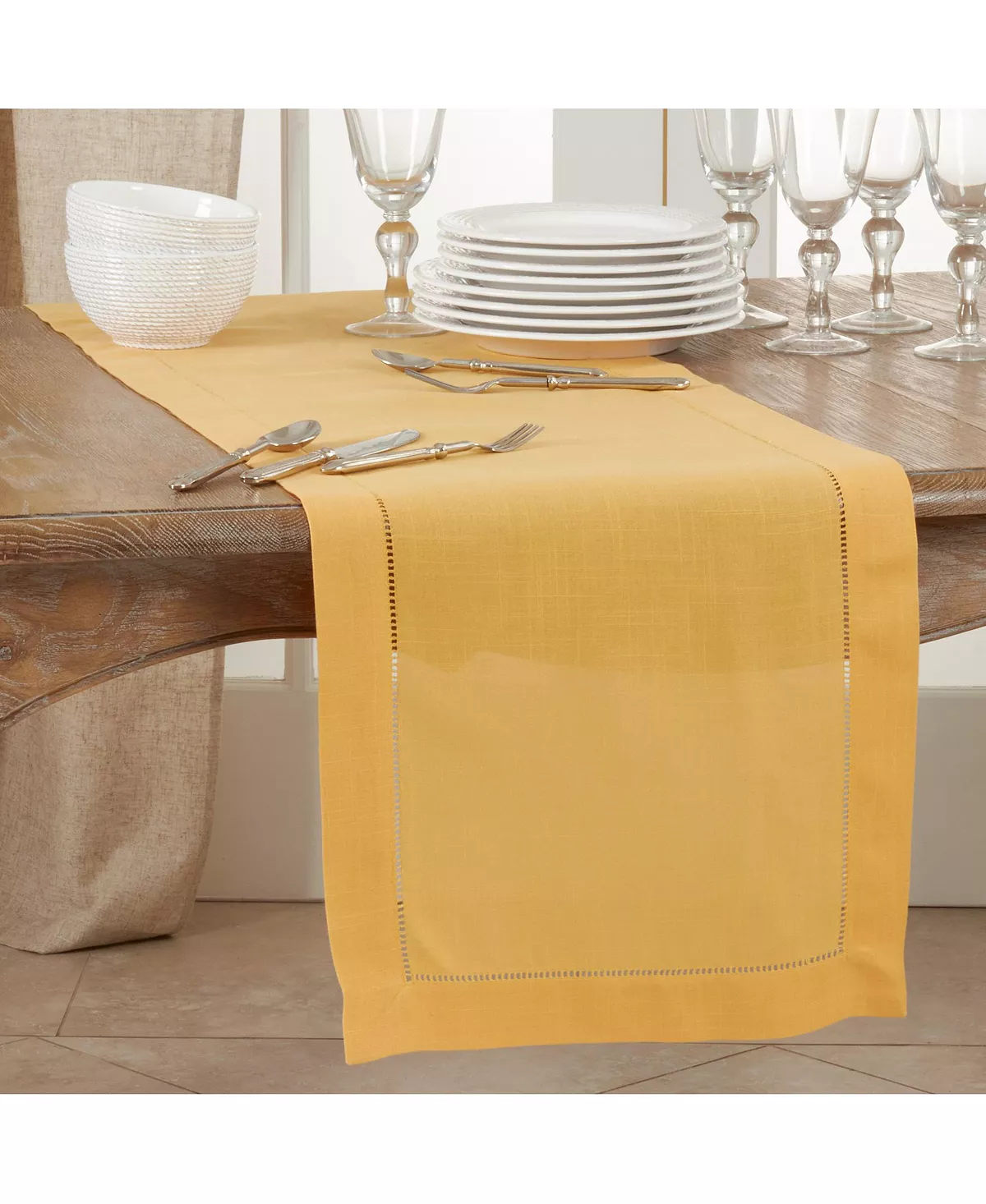 Saro Lifestyle Runner With Hemstitched Border - Image 3