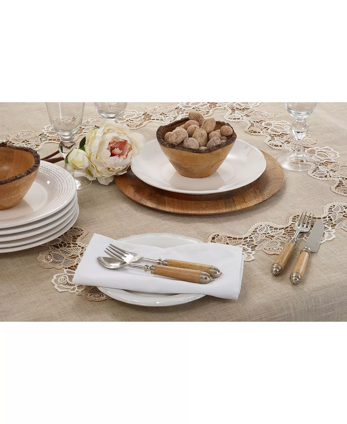 Saro Lifestyle Ce Tablecloth With Rose Border Design, 72 X 72 - Image 4