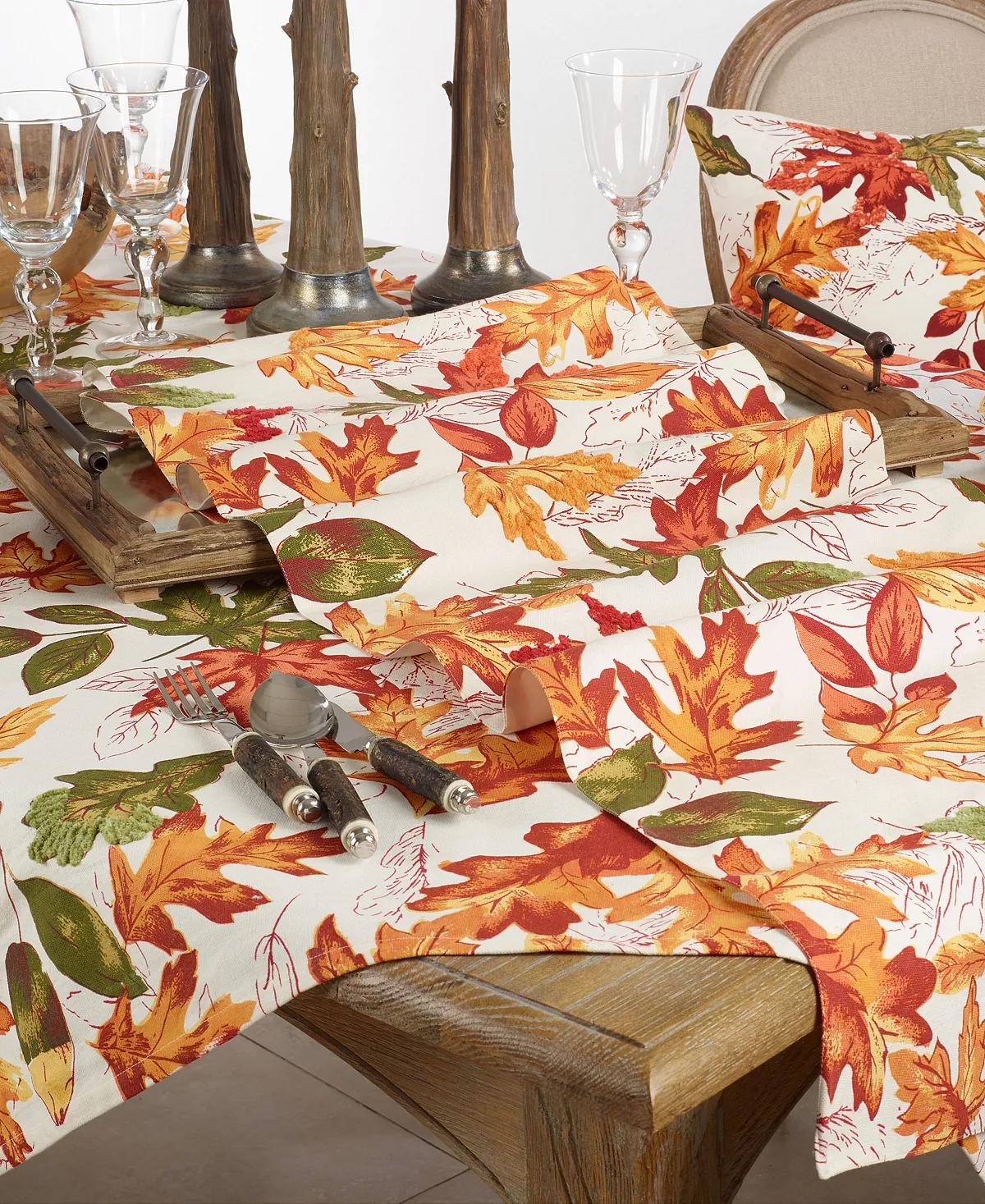 Saro Lifestyle Autumn Leaf Embroidered Table Runner, 108 X 16 - Image 3